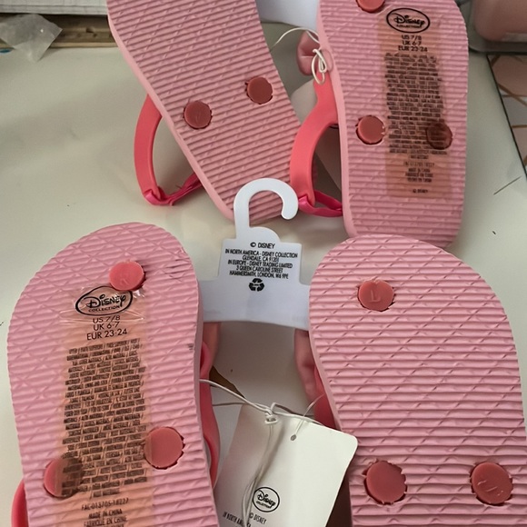 Disney Minnie Mouse sandals - Picture 4 of 4